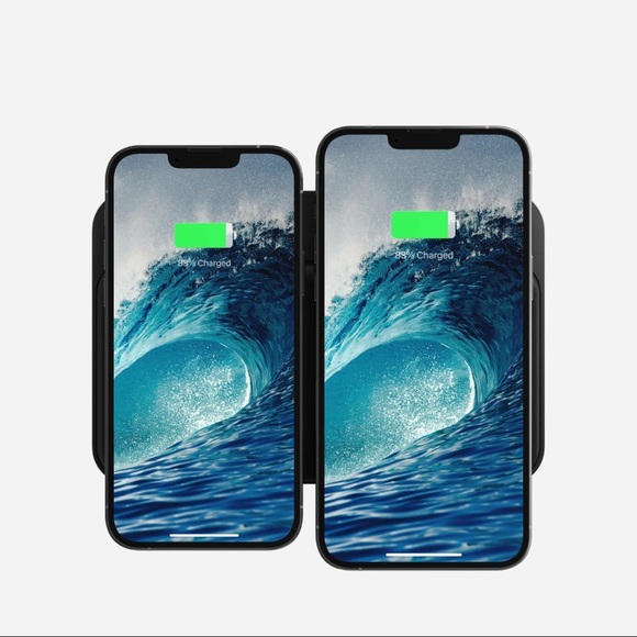 Nomad Base Station Wireless qi smartphone charging pad - Picture 4 of 6